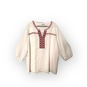 B Skies are blue white polyester long sleeve tunic with embroidery women’s size